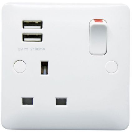 13A Switched Socket with USB, 1 Gang, White, Modern Range